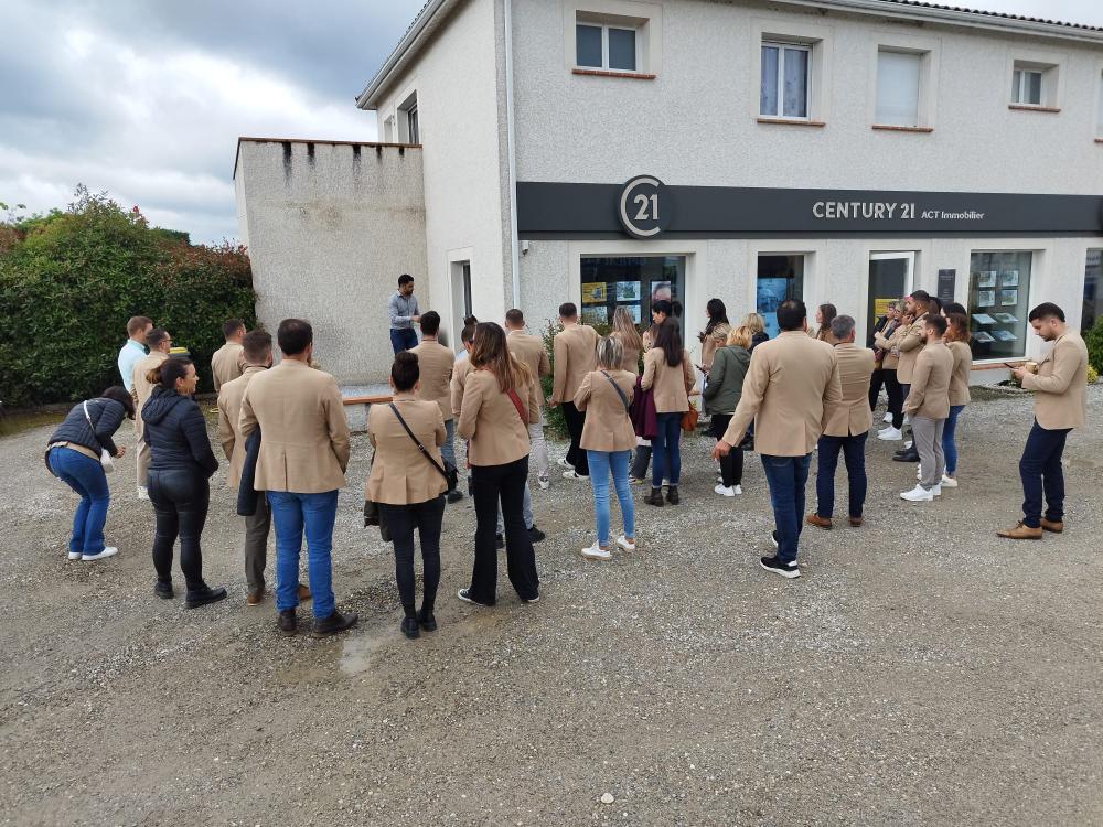 le briefing avant le départ sur le terrain